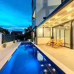 아파트 Lovely In 자다르