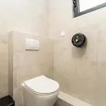 Lovely In * 자다르