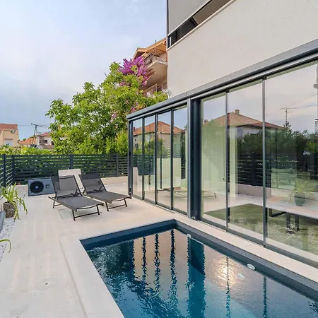 Amazing Apartment In Zadar *
